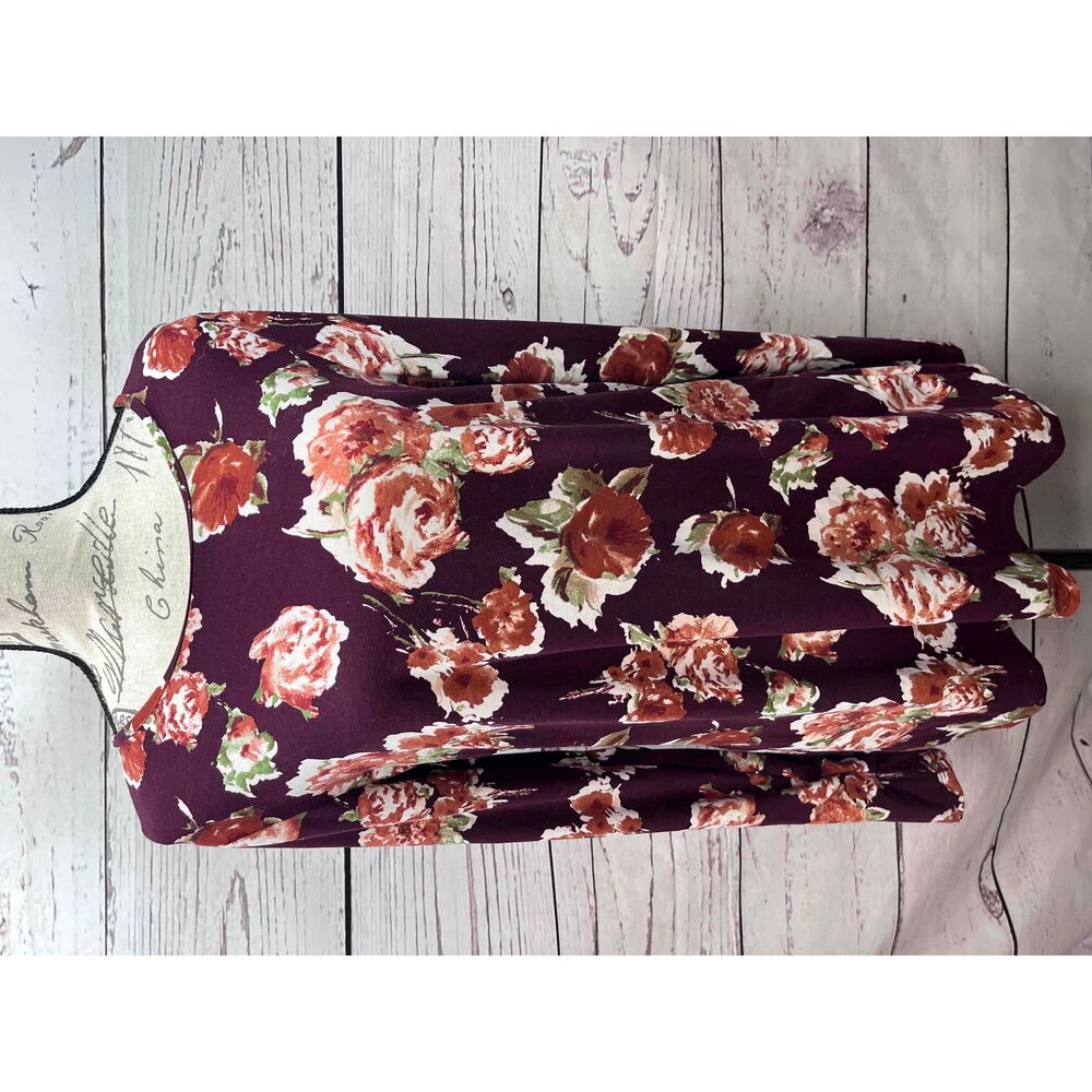 Agnes Dora Large Long Sleeve T Shirt Floral Pattern